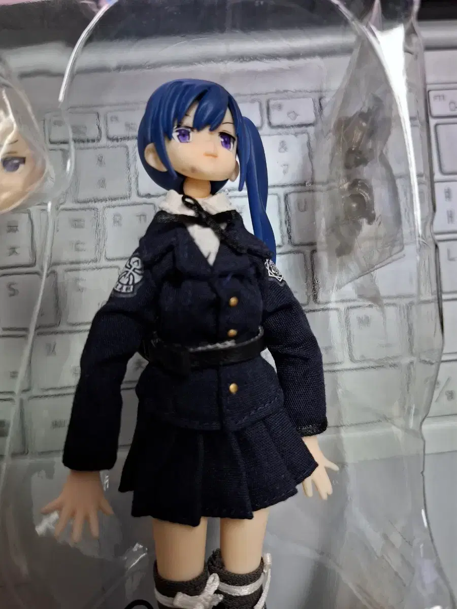 thumbnail-7
